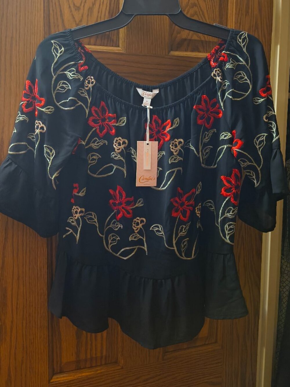 Candies Top Size Medium